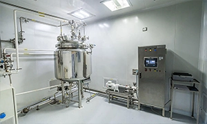 Sterile holding vessel with PLC control panel in cGMP clean room